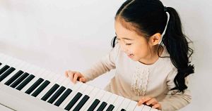 Khoá học piano online Ong Sáng Tạo